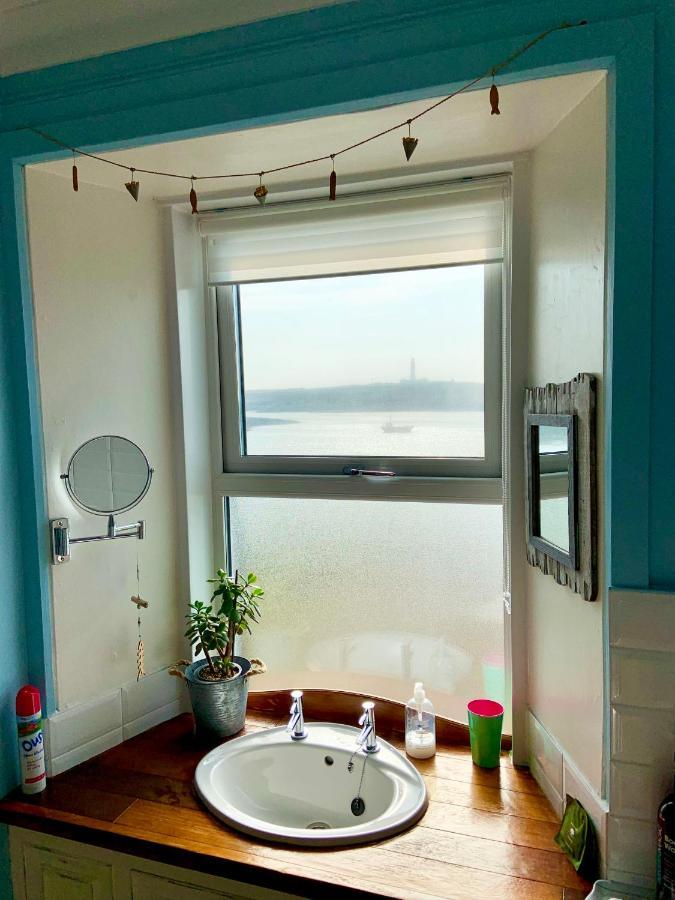 לינה וארוחת בוקר Portnahaven Orsay House מראה חיצוני תמונה